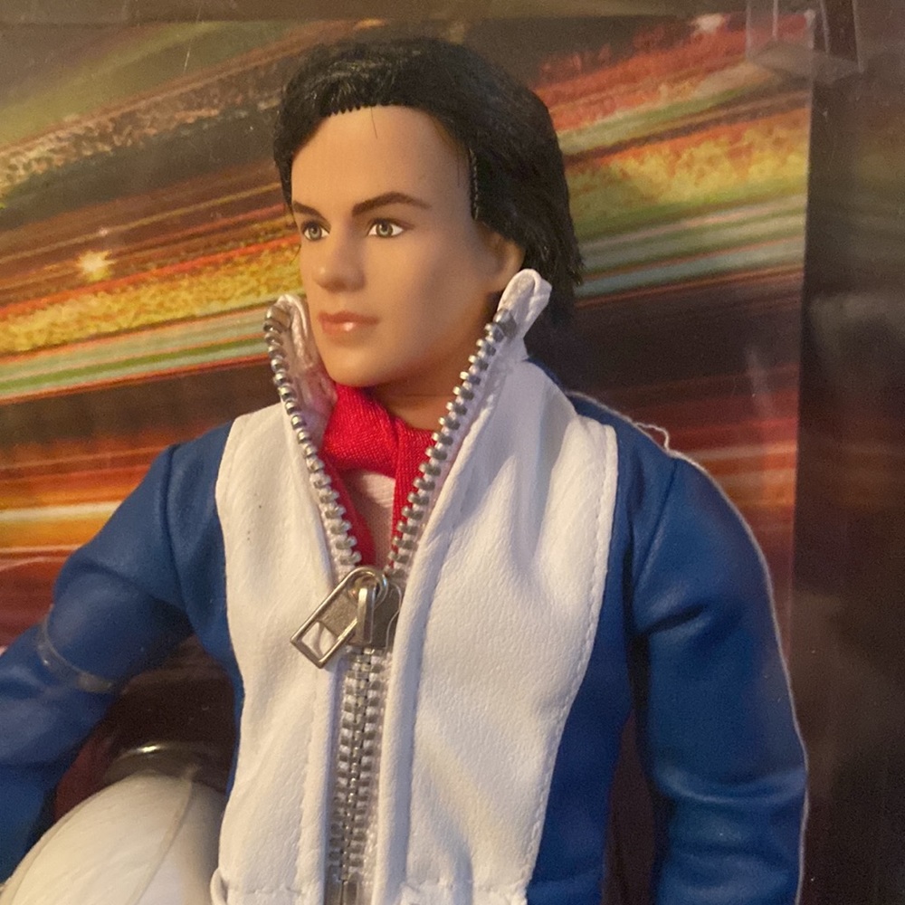 Speed Racer Barbie - Picture 3 of 5